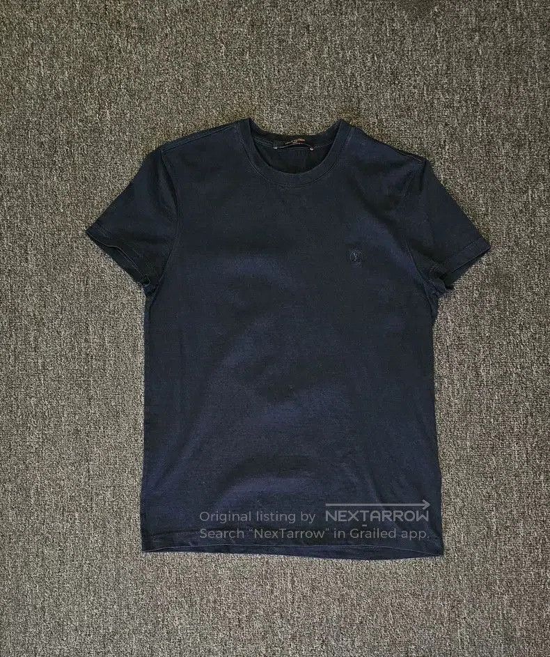 Louis Vuitton Louis Vuitton Women's Short Sleeve T. Size US S / EU 44-46 / 1 - 1 Thumbnail