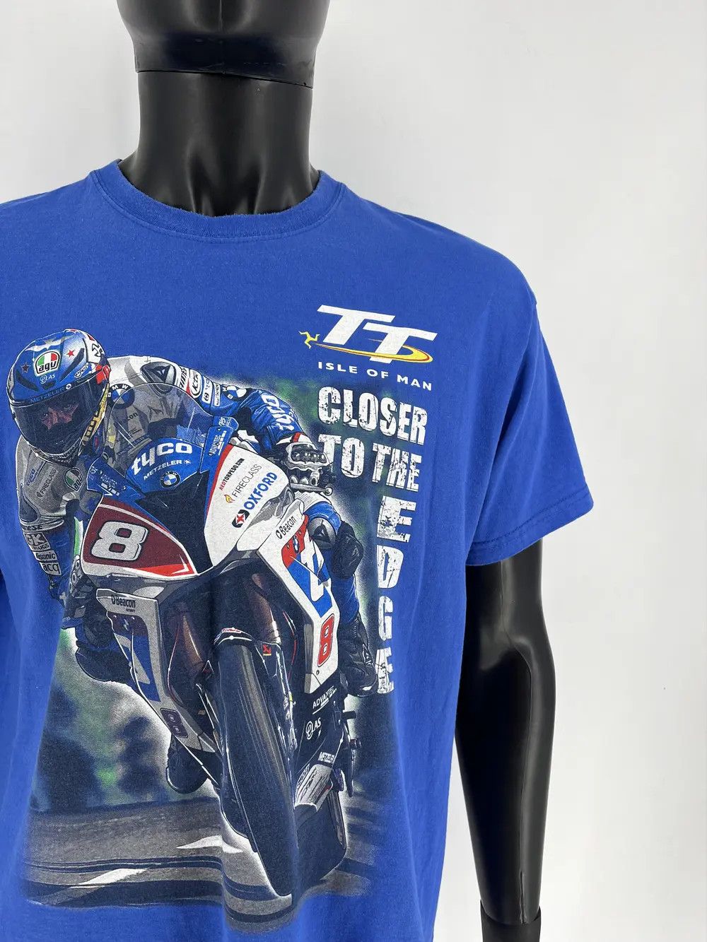 Vintage Vintage Y2K Isle of Man TT Moto Racing Tee Racer Honda Moto Size US XL / EU 56 / 4 - 6 Thumbnail