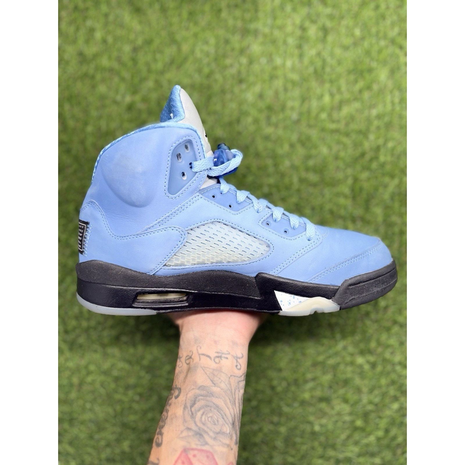 Jordan Brand Air Jordan 5 Retro SE Mid ' UNC ' | GREAT CONDITION! Size US 9 / EU 42 - 11 Thumbnail