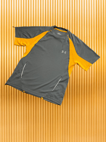 Under Armour Under Armour Mens Center Logo T-Shirt Size US S / EU 44-46 / 1 - 1 Thumbnail
