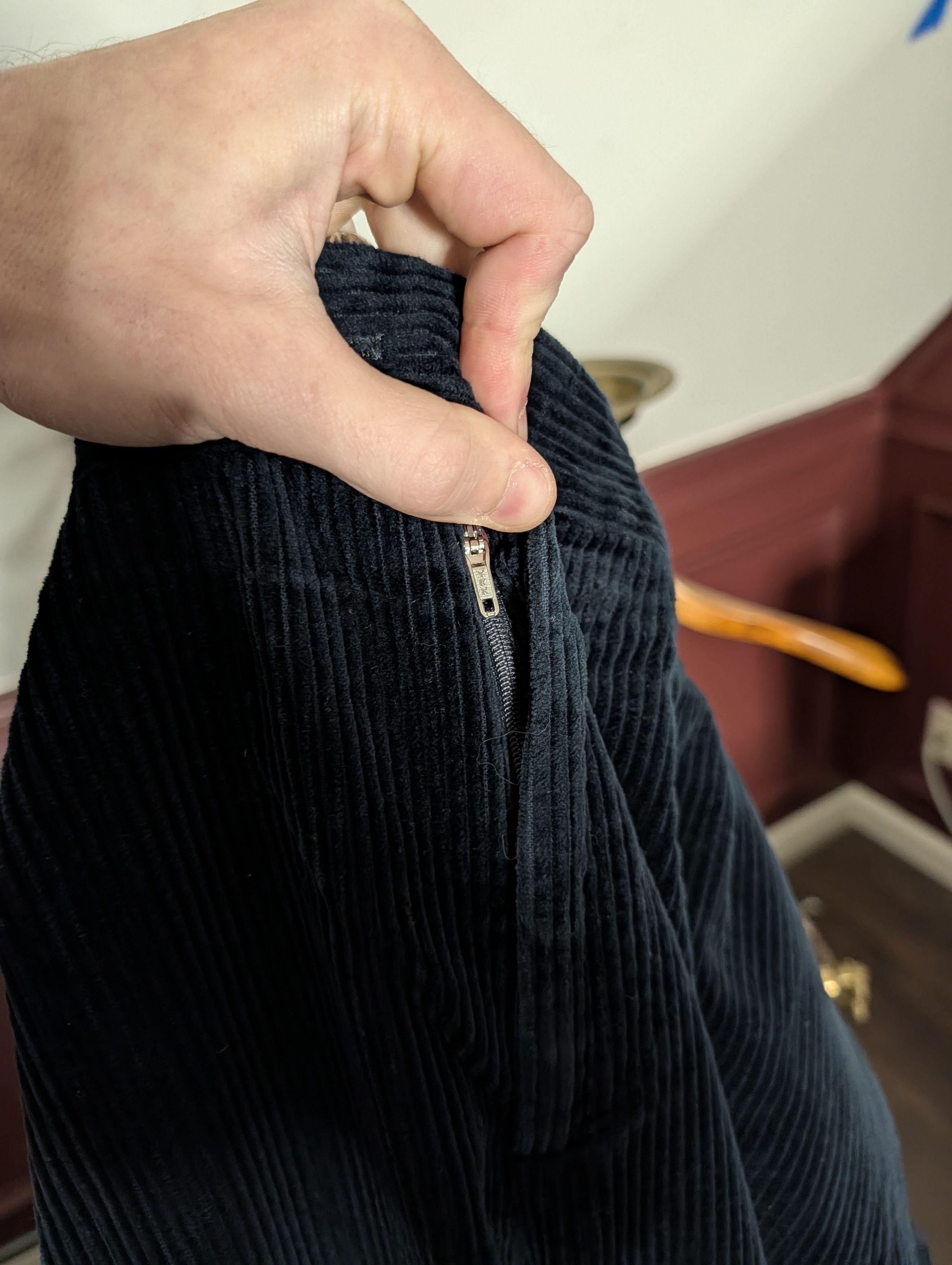 J. Peterman Black corduroy Duca Visconti Di Modrone Italian cotton pants Size US 40 / EU 56 - 7 Thumbnail