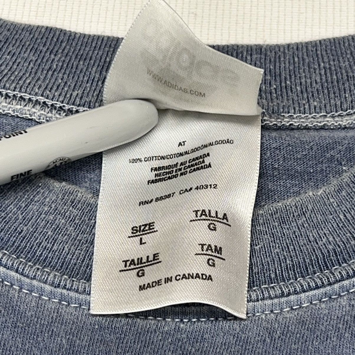 Adidas × New York Yankees × Vintage Adidas New York Yankees Tee Shirt Graphic Faded Baseball Y2K Size US L / EU 52-54 / 3 - 11 Thumbnail