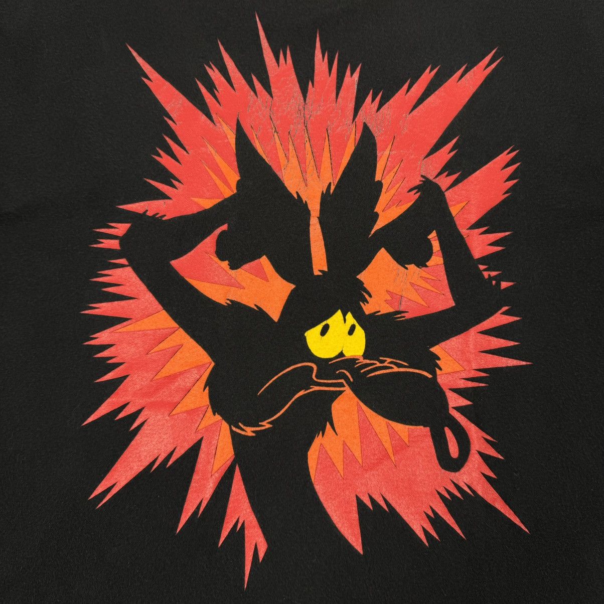 Cartoon Network × Vintage × Warner Bros Vintage 1992 Willie E Coyote This T Shirt Will Self Distruct Size US M / EU 48-50 / 2 - 8 Thumbnail