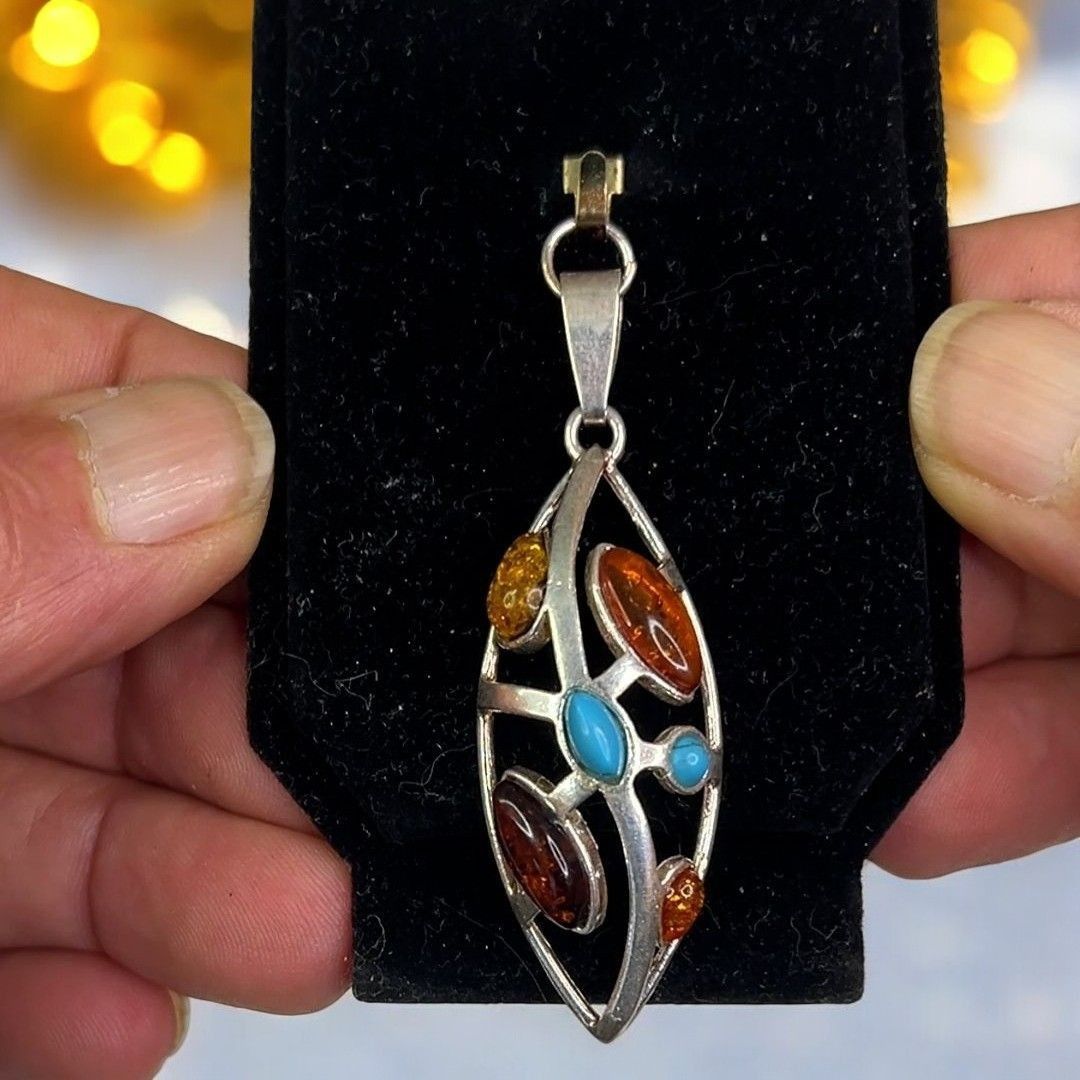 Designer Women's Silver Pendant With Multiple Baltic Amber Stones Size ONE SIZE - 9 Thumbnail