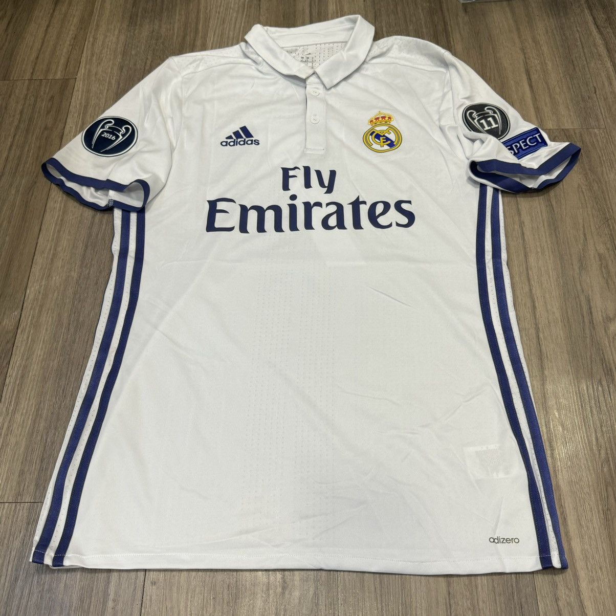 Adidas Real madrid 16/17 player issue home shirt #7 Ronaldo Size US L / EU 52-54 / 3 - 1 Thumbnail