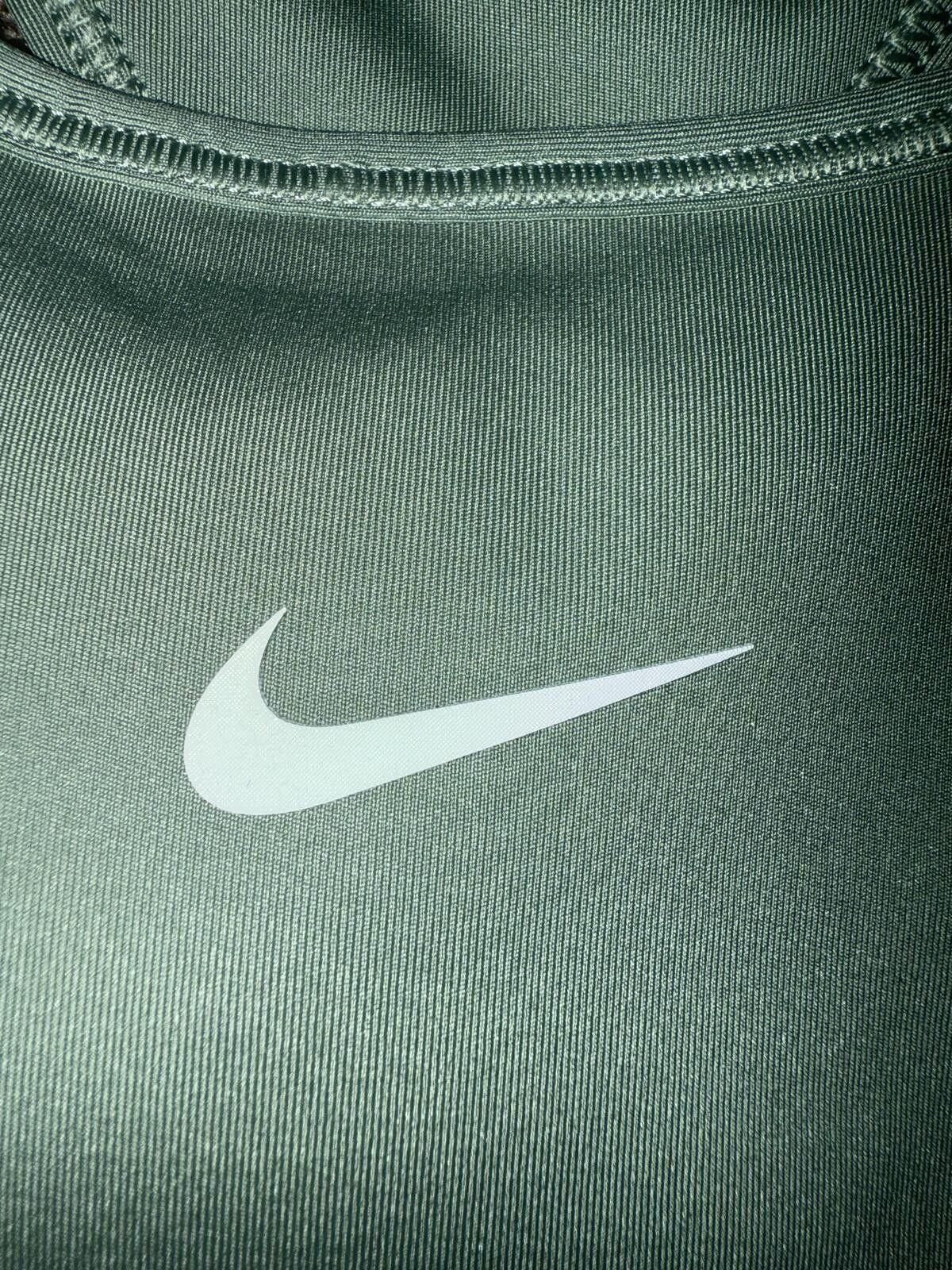 Nike Nike Swoosh Women's Medium-Support 1-Piece Pad Sports Bra Size ONE SIZE - 4 Thumbnail