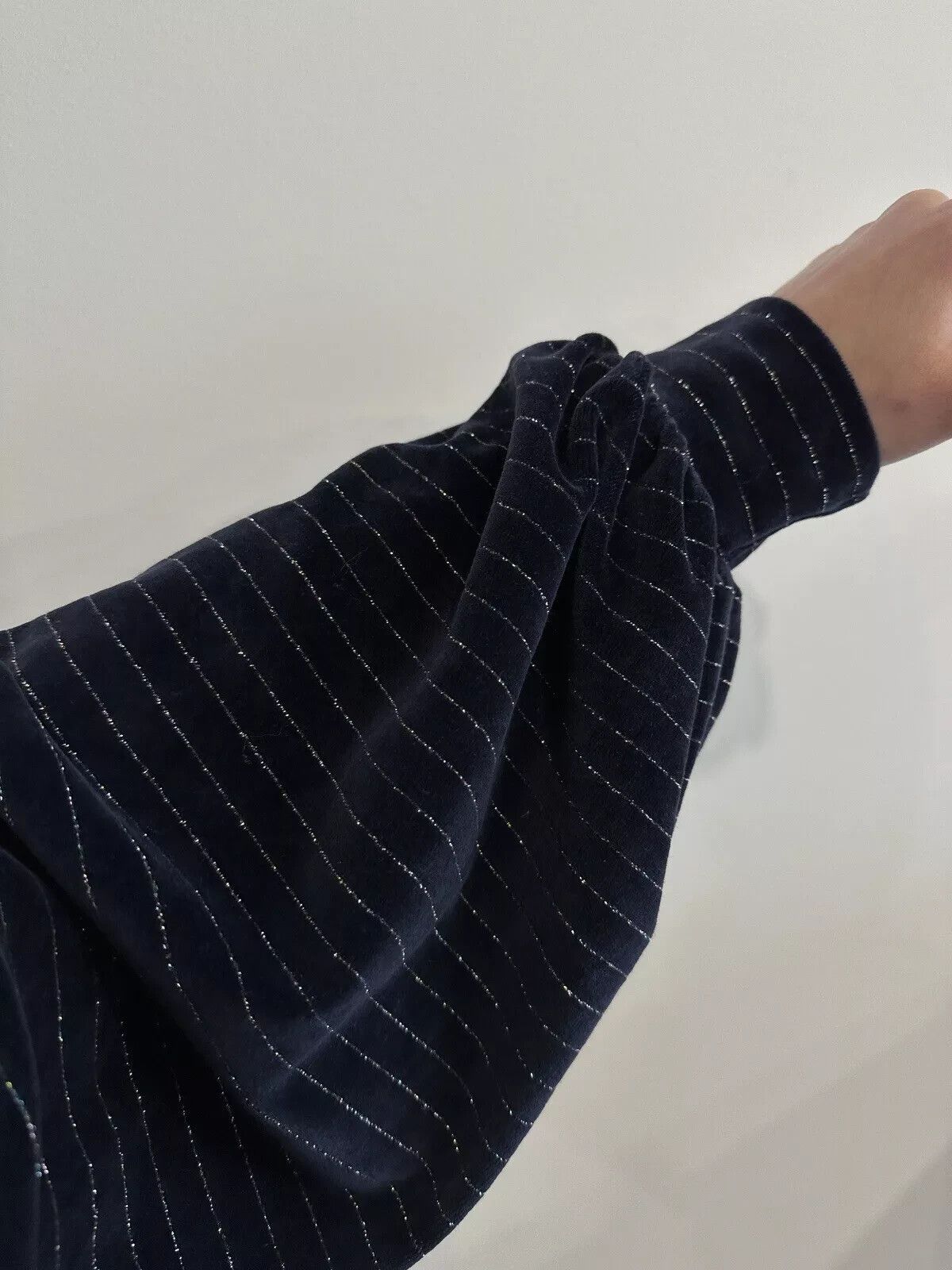 Ganni GANNI Velvet Sequins Pinstriped Metallic Top Longsleeve Size XS / US 0-2 / IT 36-38 - 9 Thumbnail