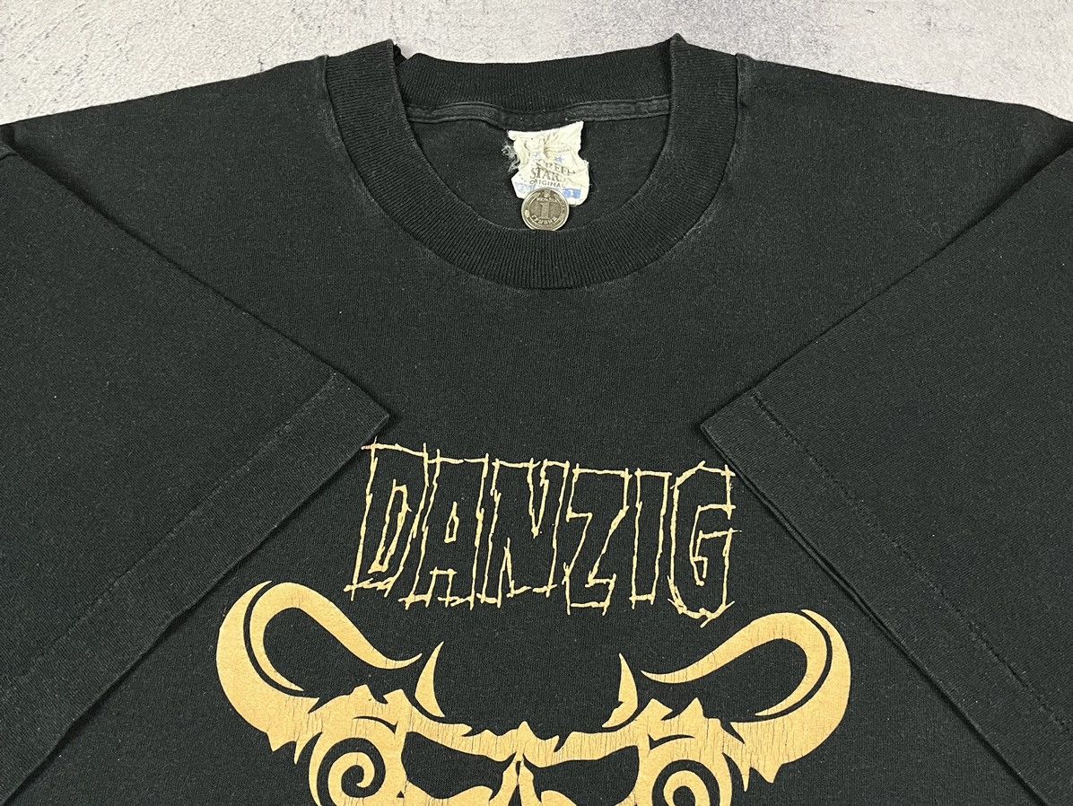 Band Tees × Vintage Vintage Danzig Black Devil rare rock band tee 90’s Size US L / EU 52-54 / 3 - 8 Thumbnail