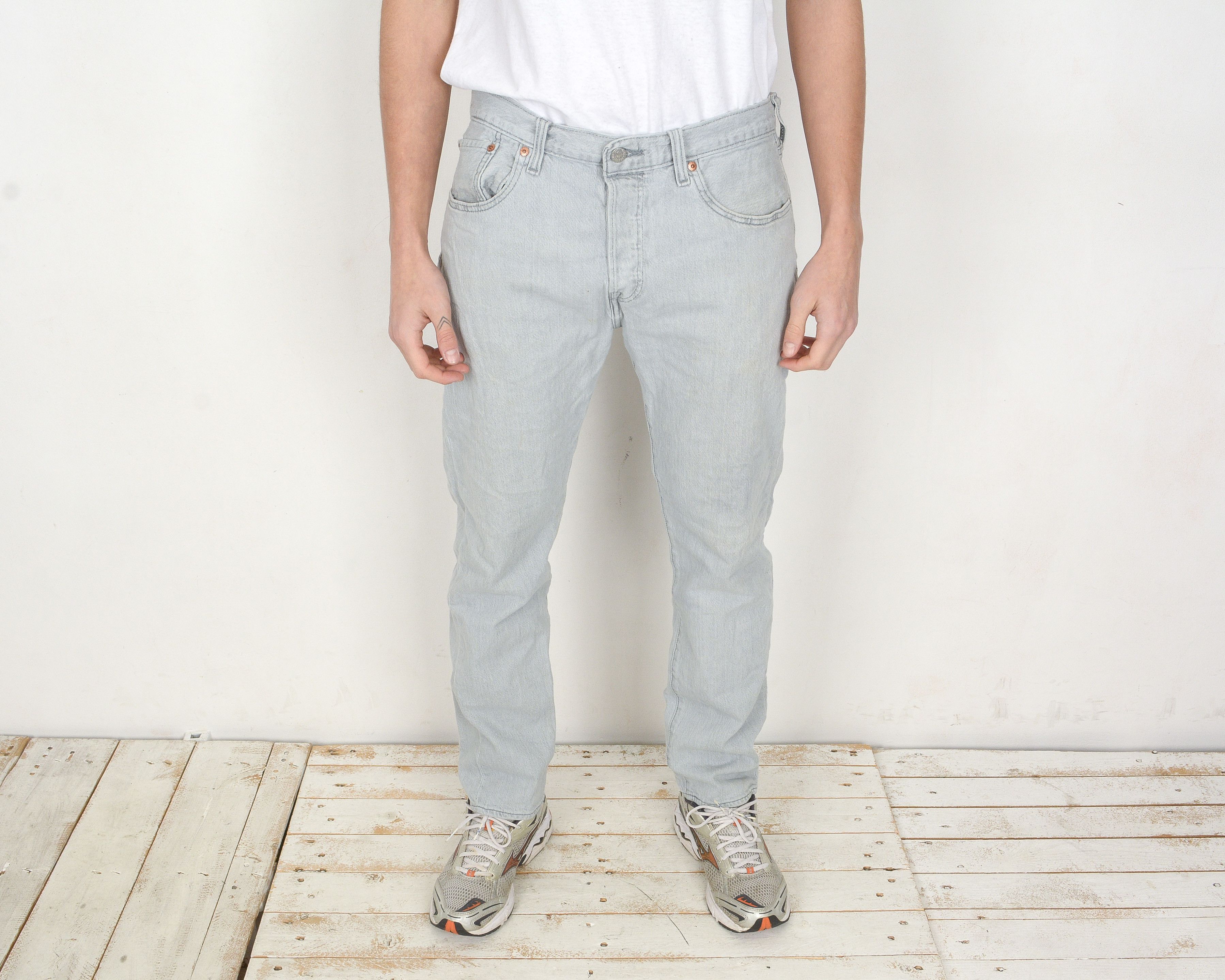 Levi's 501 ST Men W34 L32 Slim Tapered Jeans Denim Pants Size US 34 / EU 50 - 1 Thumbnail
