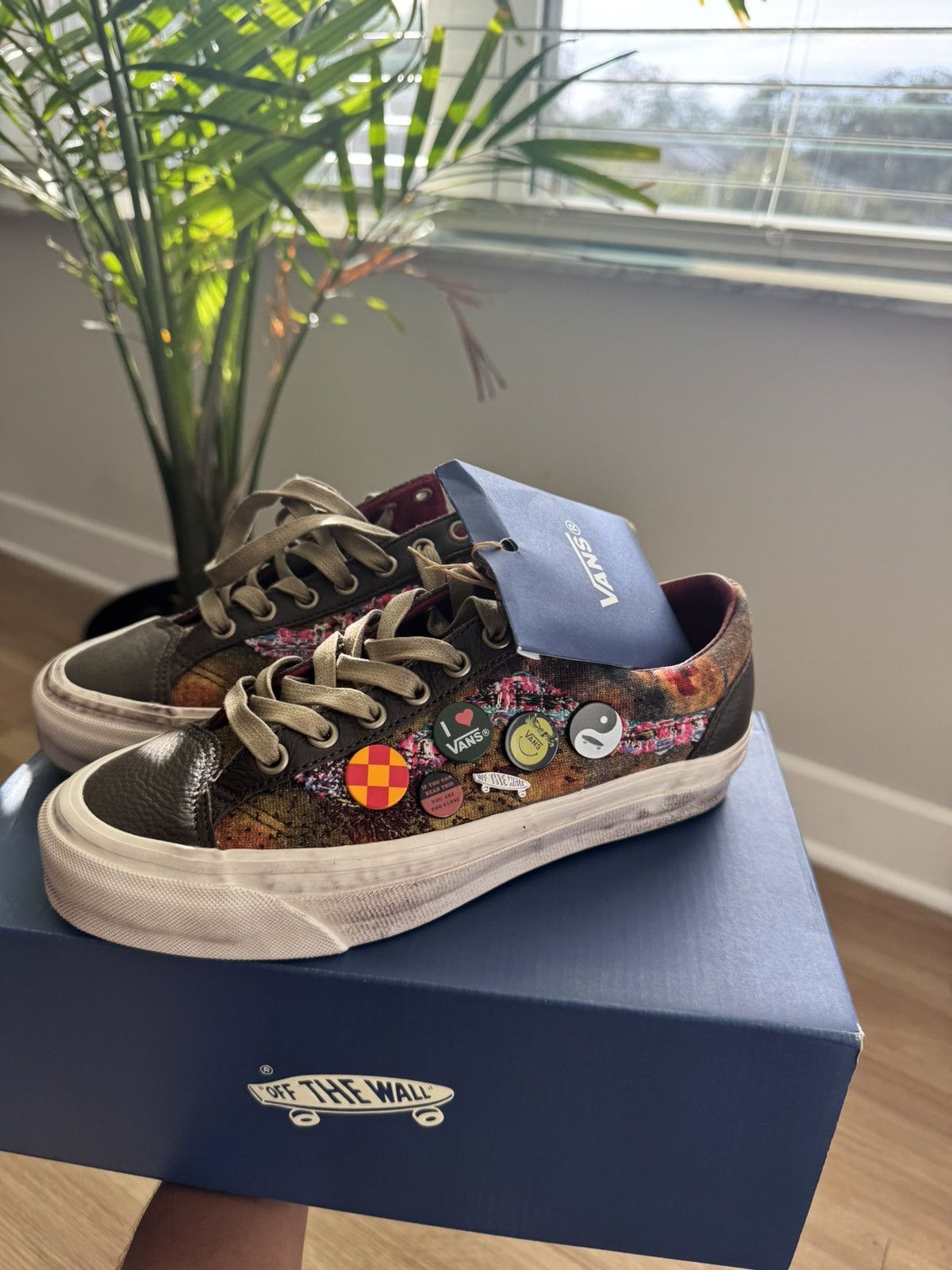 Vans Souvenir vans Size US 6.5 / EU 39-40 - 1 Thumbnail