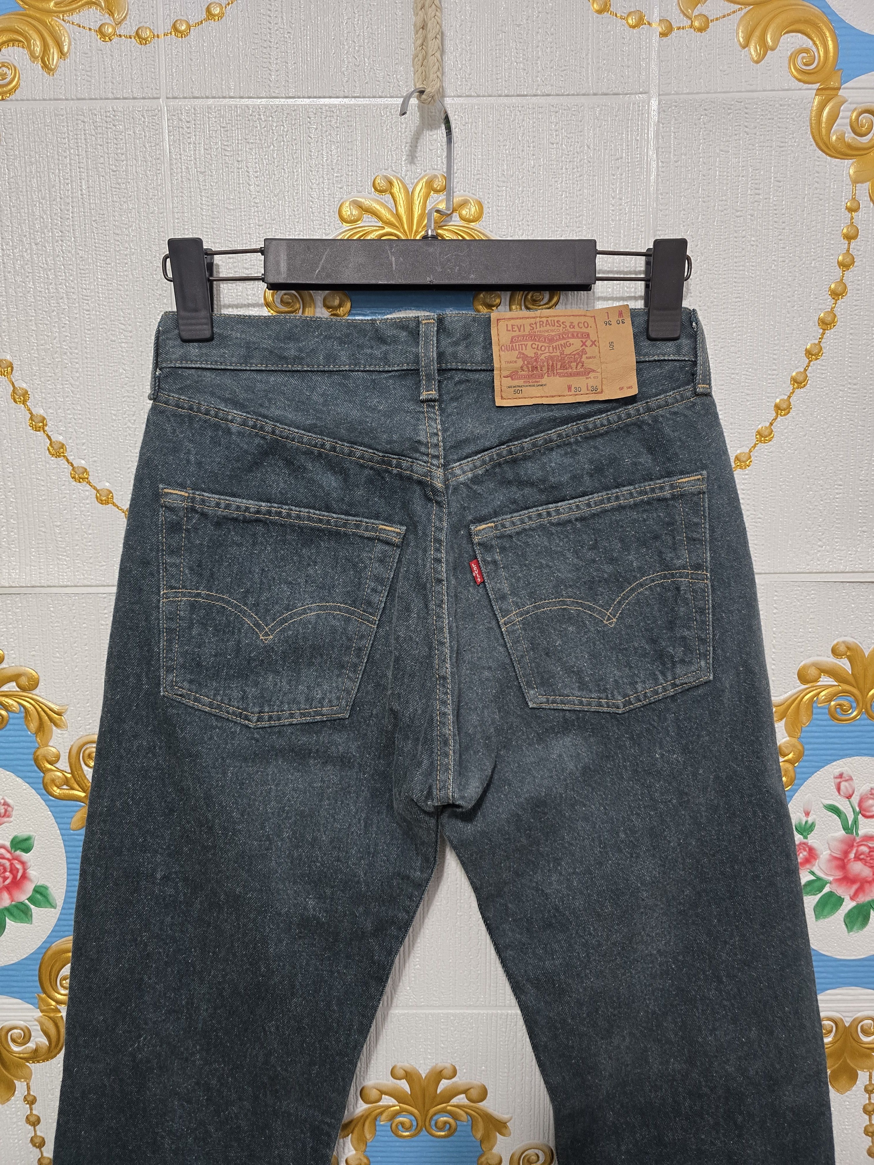 Levi's × Levi's Vintage Clothing × Vintage LEVI'S VINTAGE ,very rare Made in France like New Size US 30 / EU 46 - 9 Thumbnail