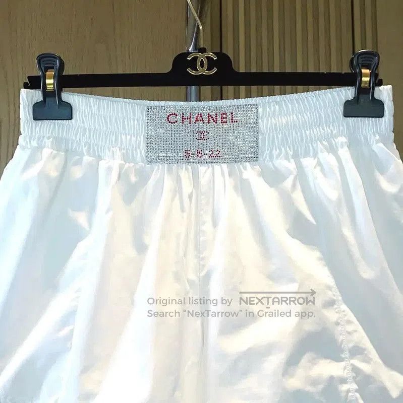 Chanel Chanel White Cotton Women's Shorts . Size 23" - 3 Thumbnail