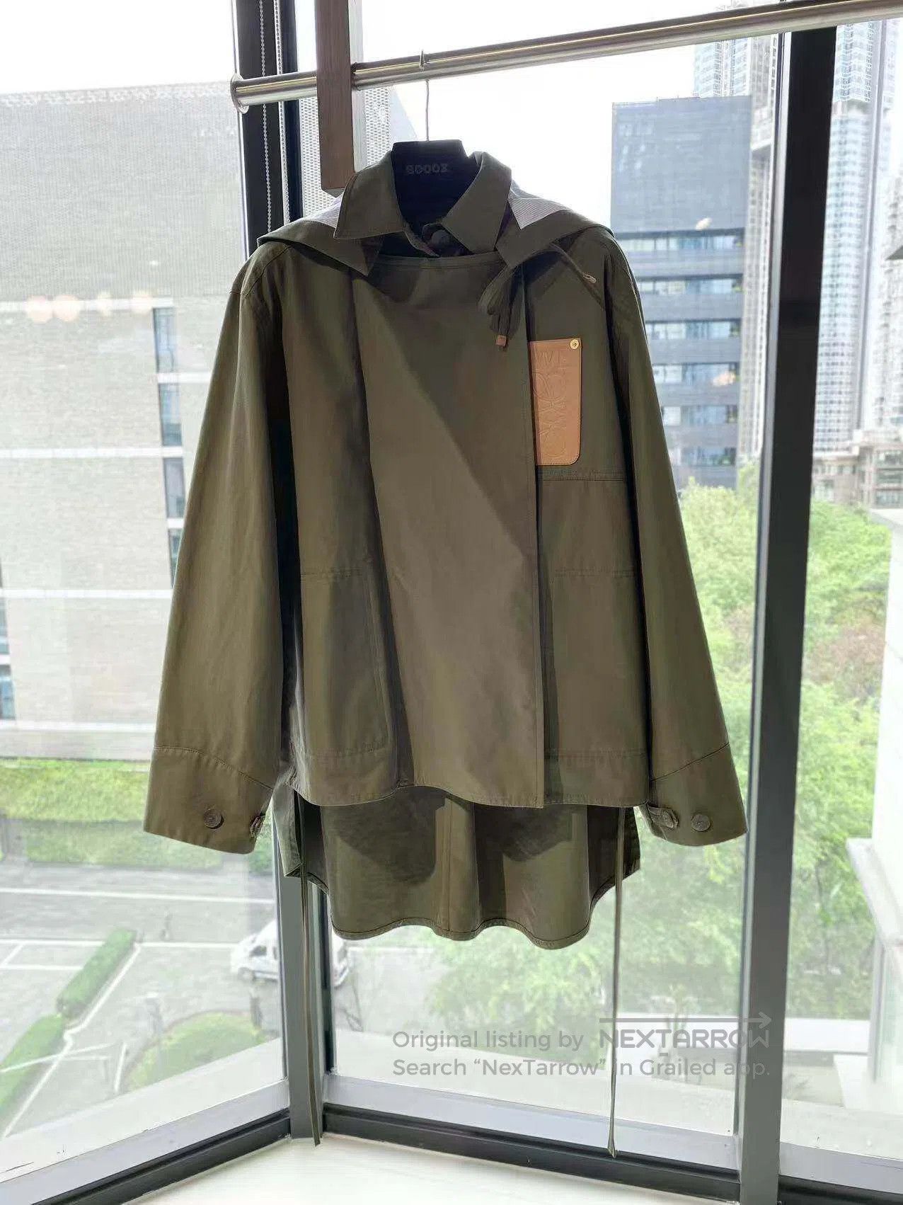 Loewe Loewe Leather brand logo hooded trench coat| Size XS / US 0-2 / IT 36-38 - 2 Thumbnail