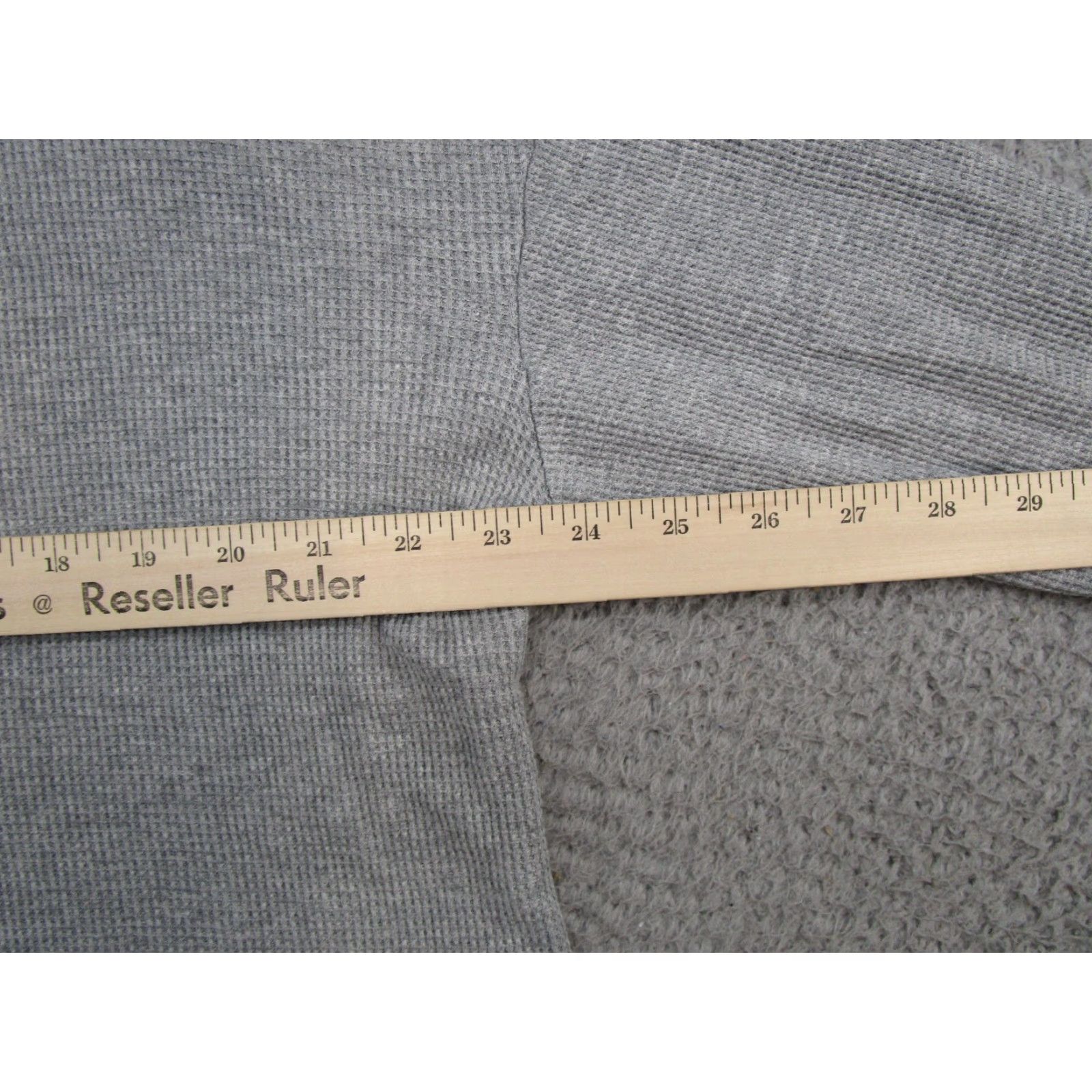 Everlane Everlane Women's Gray Thermal Henley Long Sleeve Oversized Fit Shirt Size S Read Size S / US 4 / IT 40 - 7 Thumbnail