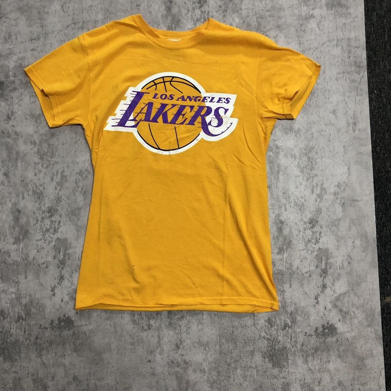 Majestic Yellow and purple Los Angeles Lakers tee #NBA #Lakers Size US S / EU 44-46 / 1 - 1 Thumbnail