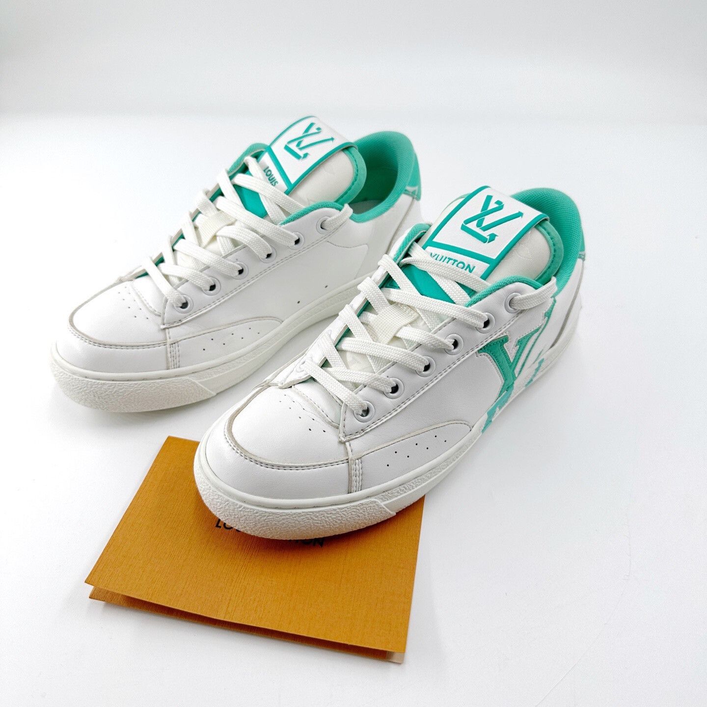 Louis Vuitton Louis Vuitton Charlie White Green Casual Shoes Size US 5 / IT 35 - 1 Thumbnail