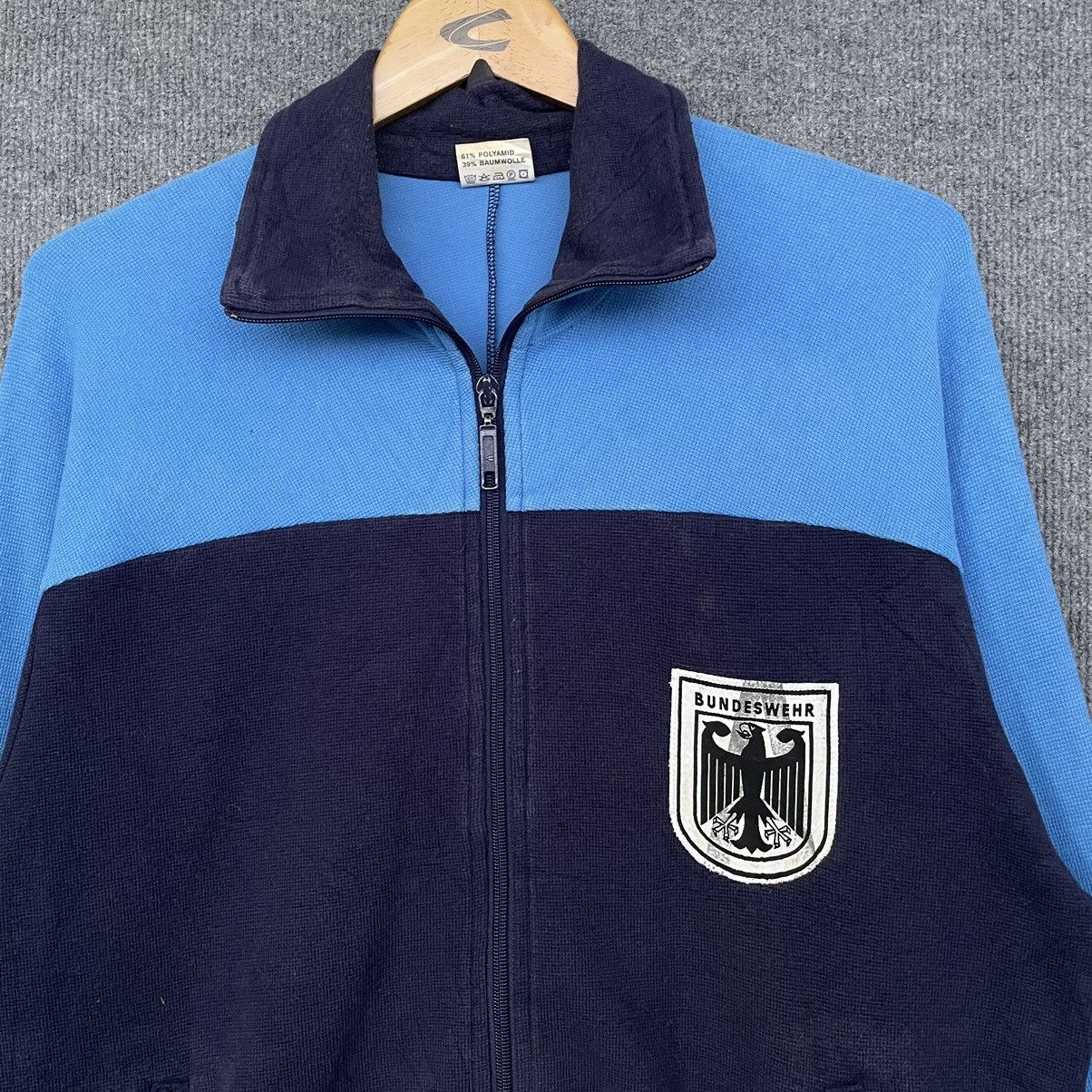 Vintage 80s Bundeswehr Germany Military Track Jacket Maison Margiela Size US L / EU 52-54 / 3 - 2 Thumbnail