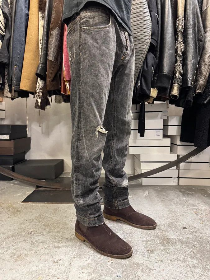 Dolce & Gabbana 2000s Dolce & Gabbana Grey Distressed Denim Jeans Size US 34 / EU 50 - 3 Thumbnail