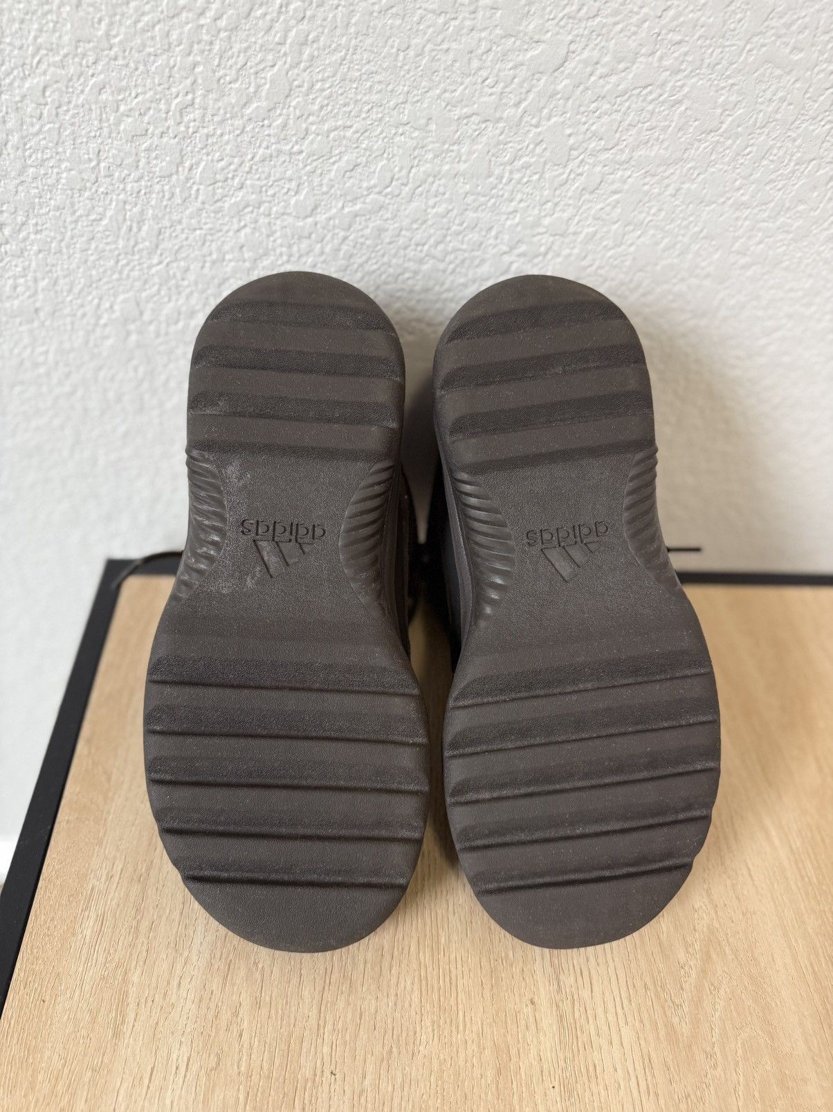 Yeezy Adias Yeezy Desert Boot Oil Brown Size US 10.5 / EU 43-44 - 10 Thumbnail