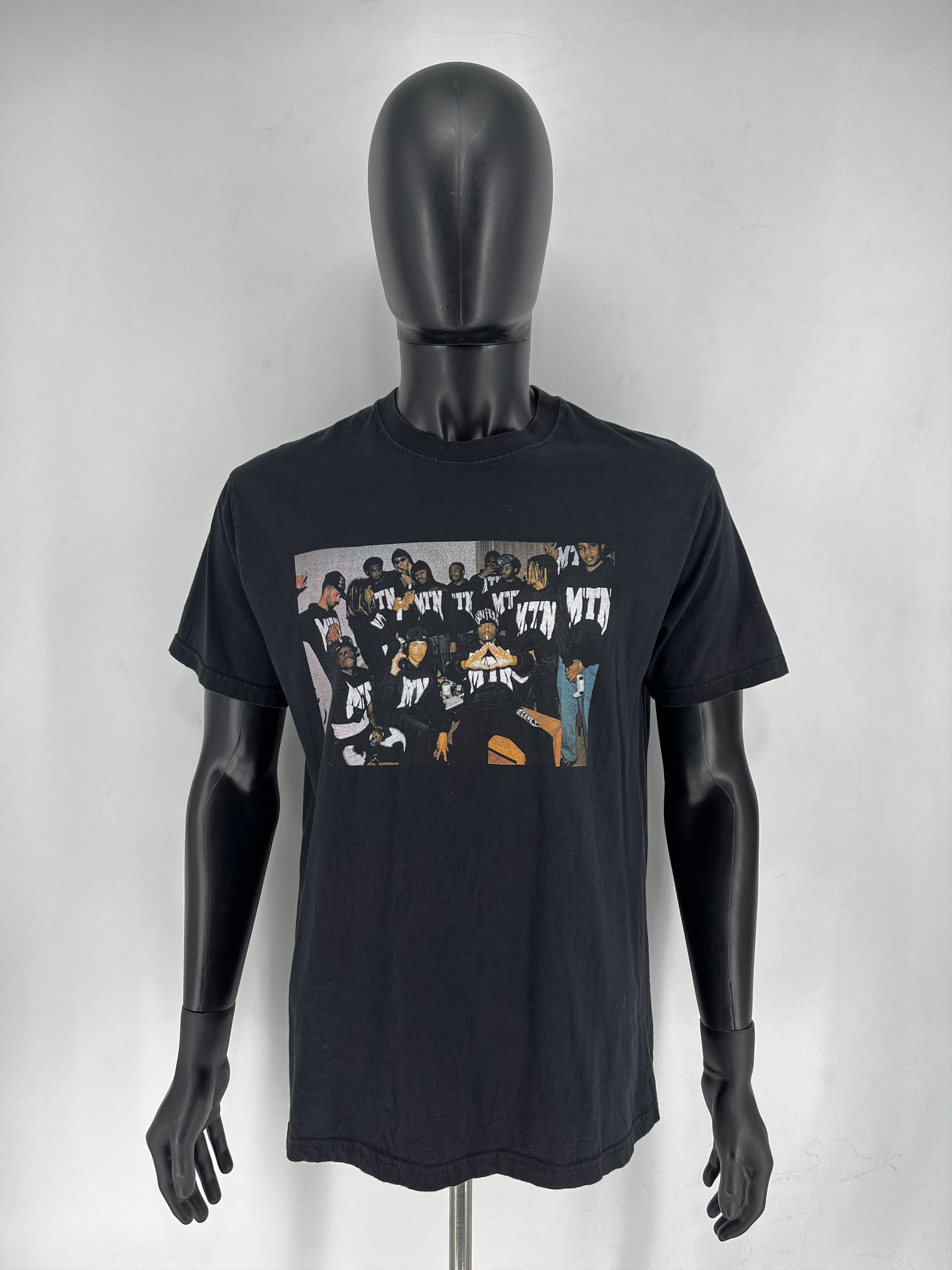 Band Tees × Rap Tees × Vintage Vintage Y2K Art Tshirt Rap Tee Band tee Streetwear Style Size US M / EU 48-50 / 2 - 2 Thumbnail