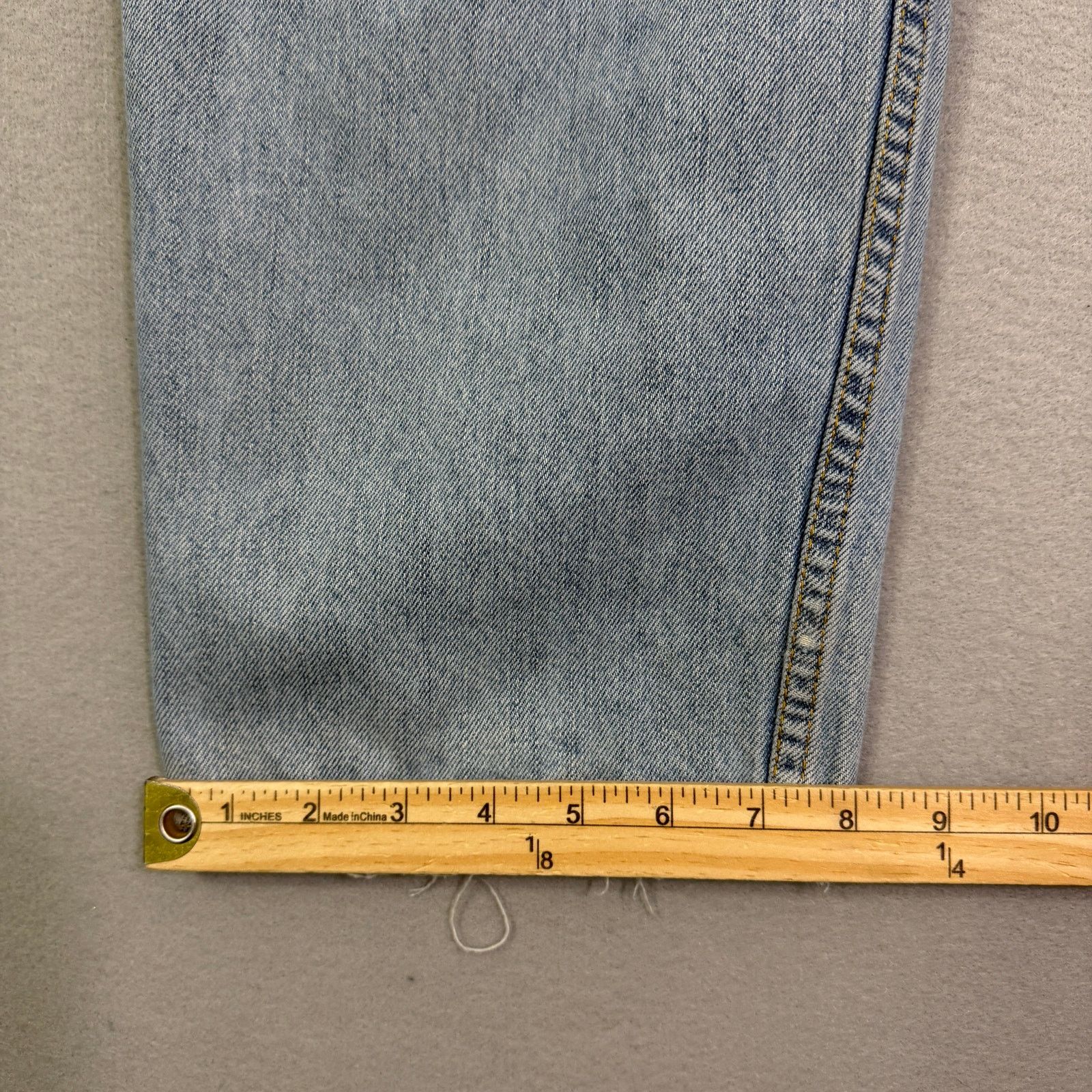 Levi's Vintage Levis 560 Comfort Fit Jeans 34x30 Blue Light Wash Size US 34 / EU 50 - 13 Thumbnail