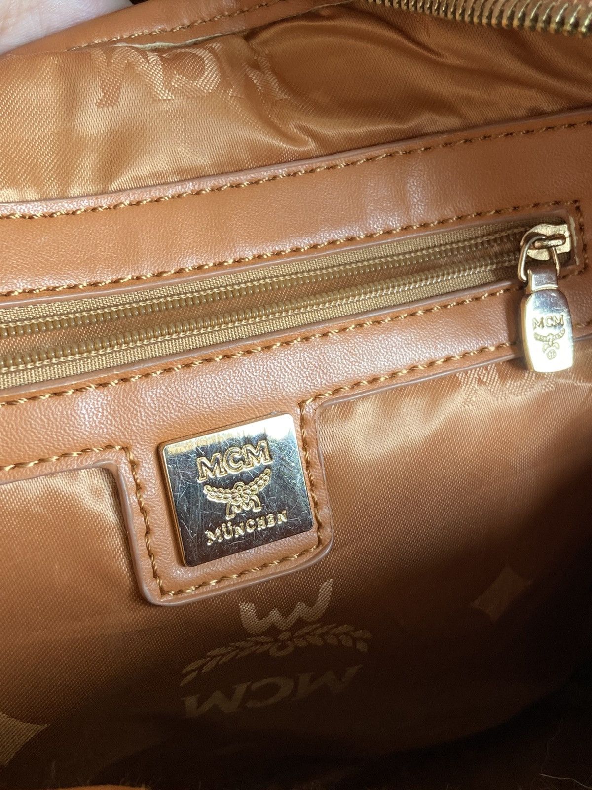 MCM MCM Studded Backpack Leather Distressed Size ONE SIZE - 6 Thumbnail