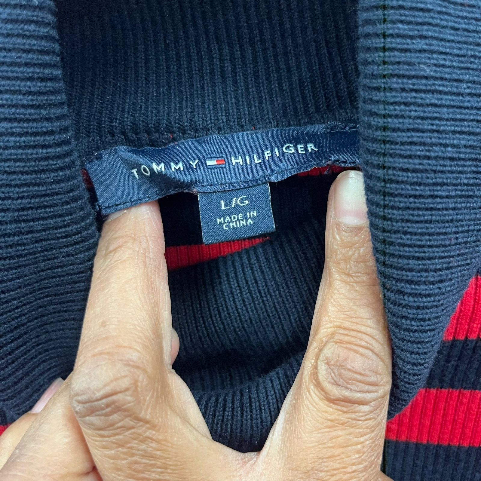 Tommy Hilfiger Tommy Hilfiger Fitted Turtleneck Ribbed Sweater Large F-18 Size L / US 10 / IT 46 - 4 Thumbnail