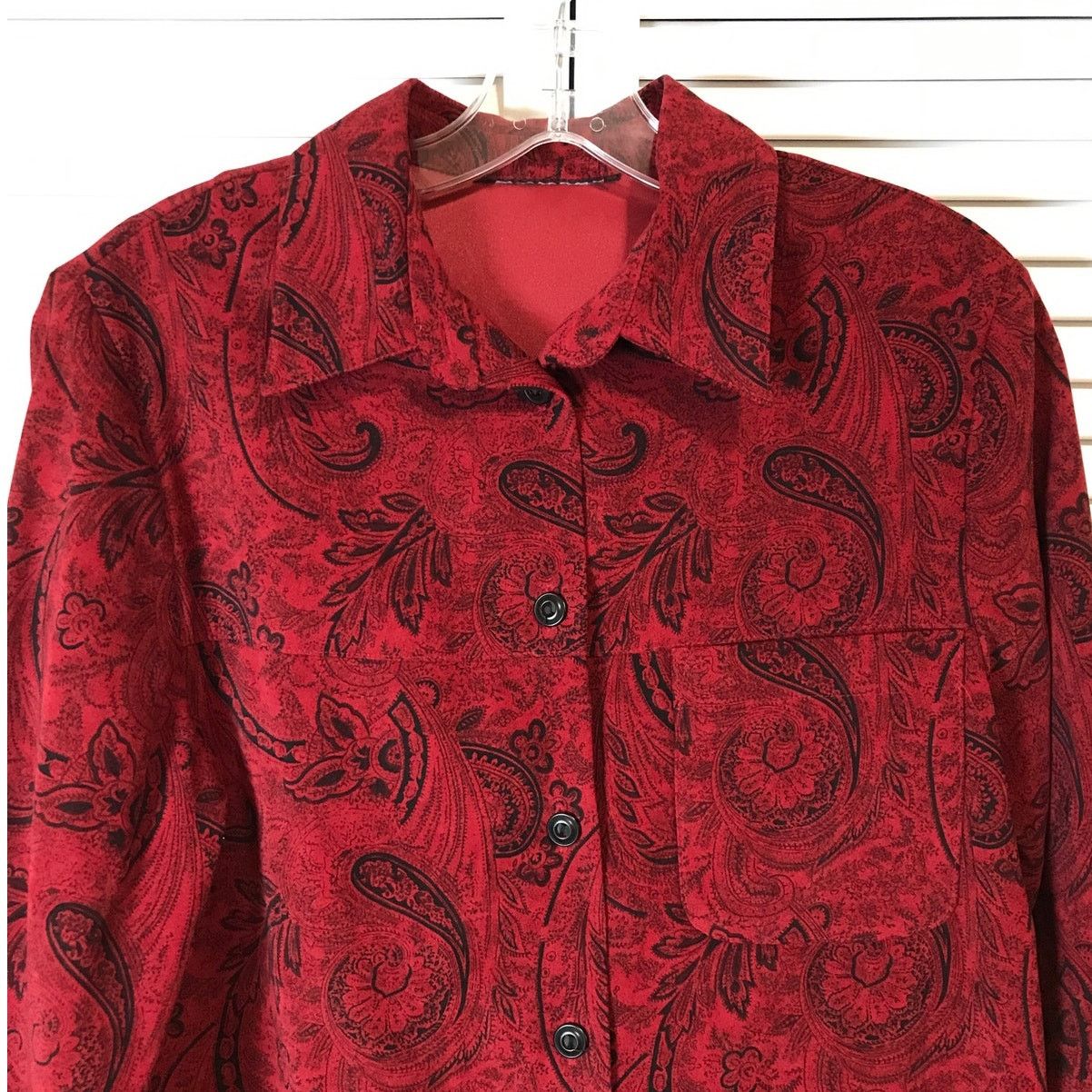 Other Sag Harbor Red Paisley Collared Long Sleeve Tunic Shirt Size L / US 10 / IT 46 - 3 Thumbnail