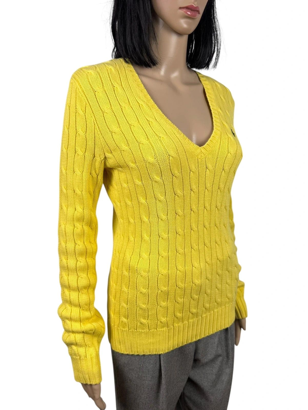 Ralph Lauren Ralph Lauren Cable Knit Sweater V-Neck Vintage size M Size M / US 6-8 / IT 42-44 - 3 Thumbnail