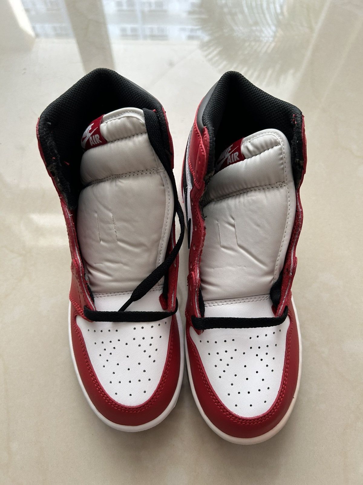 Jordan Brand 2015 Jordan 1 Chicago gs Size US 5 / IT 35 - 3 Thumbnail