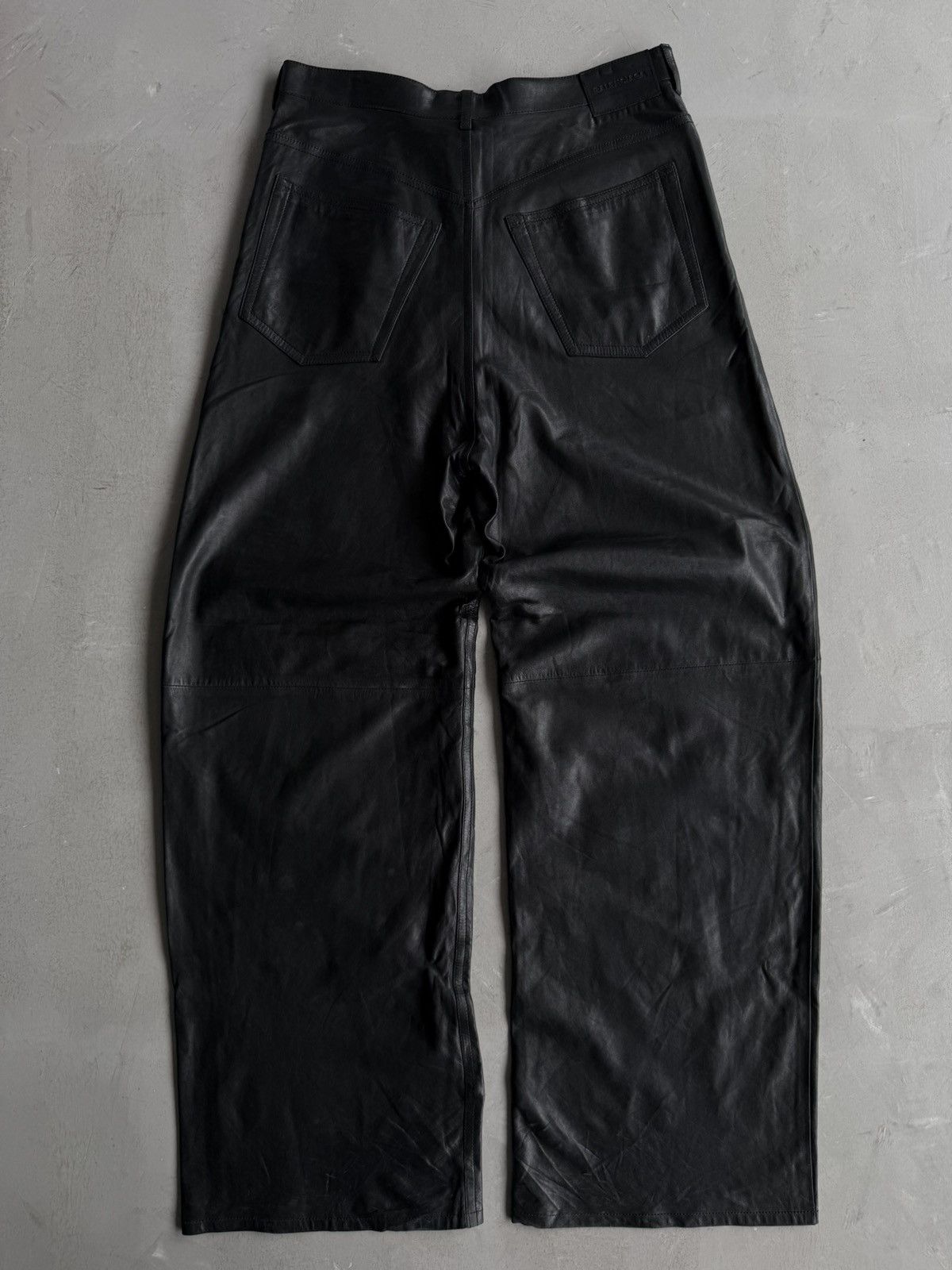 Balenciaga Balenciaga - Sample Baggy Leather Pants Size US 34 / EU 50 - 2 Thumbnail