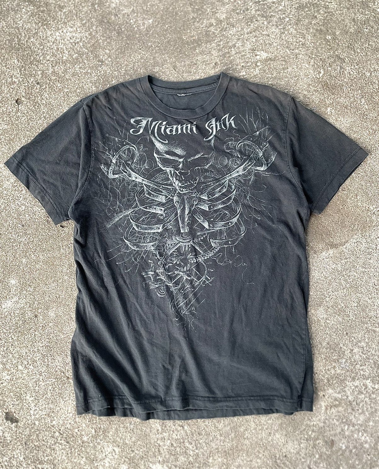 Affliction × Japanese Brand × Le Grande Bleu (L.G.B.) Miami Ink Skull Size US M / EU 48-50 / 2 - 1 Thumbnail