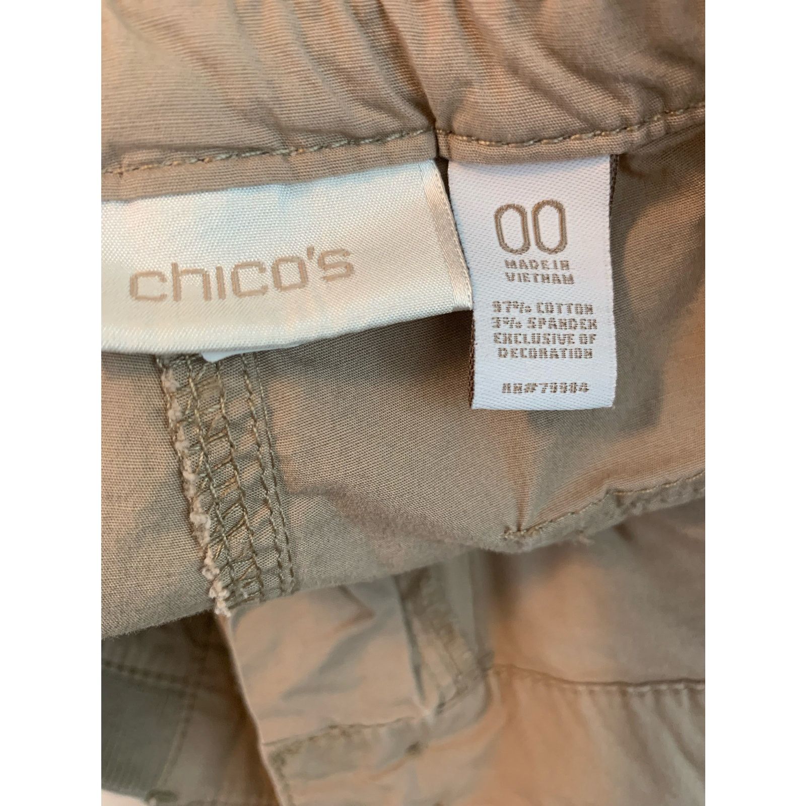 Chicos Chico's beige capri carpenter pants size XS Size 32" / US 10 / IT 46 - 3 Thumbnail