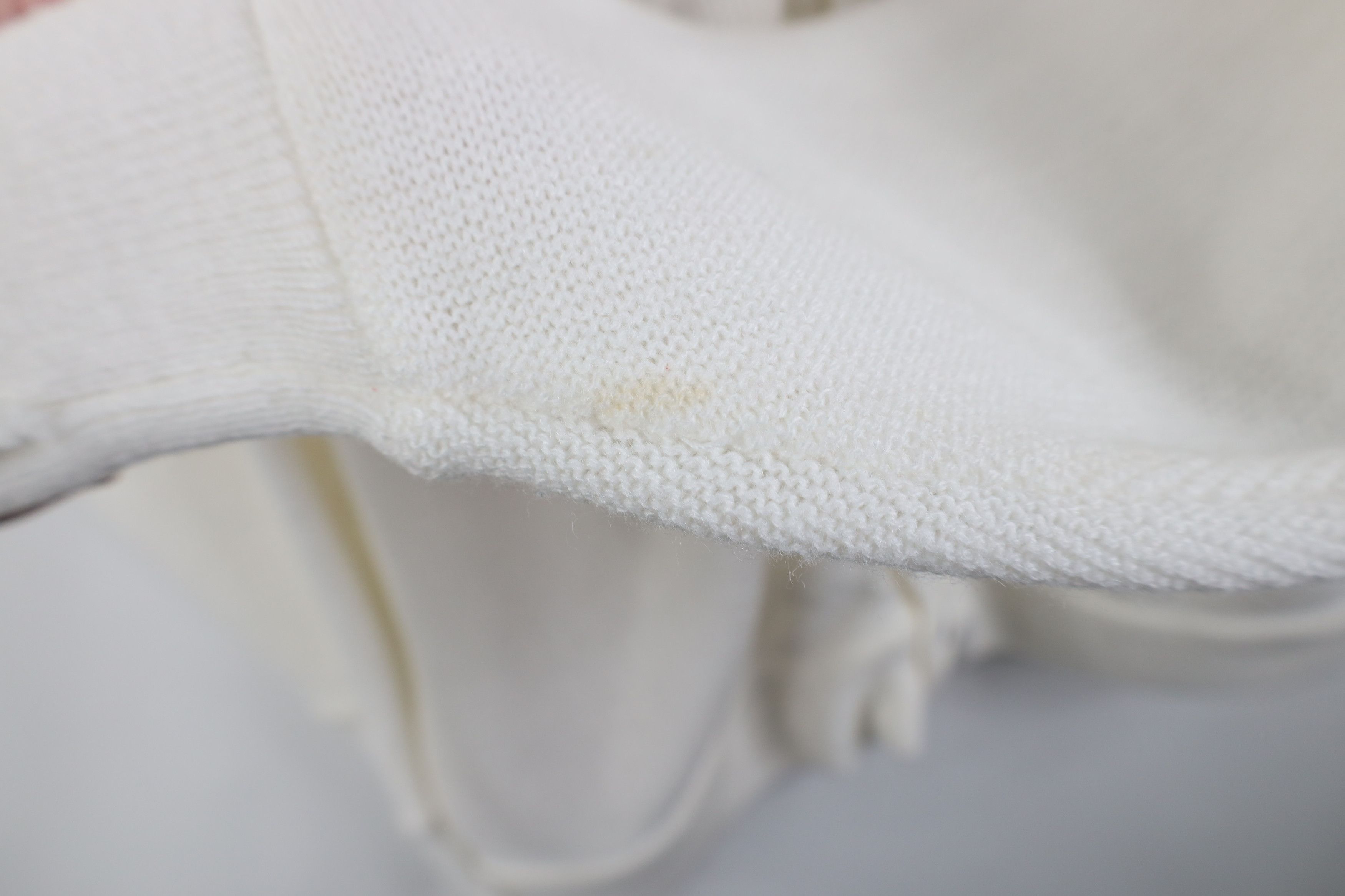 Izod Vintage 90s Izod Spell Knit Cardigan Sweater White Acrylic Size US XL / EU 56 / 4 - 7 Thumbnail