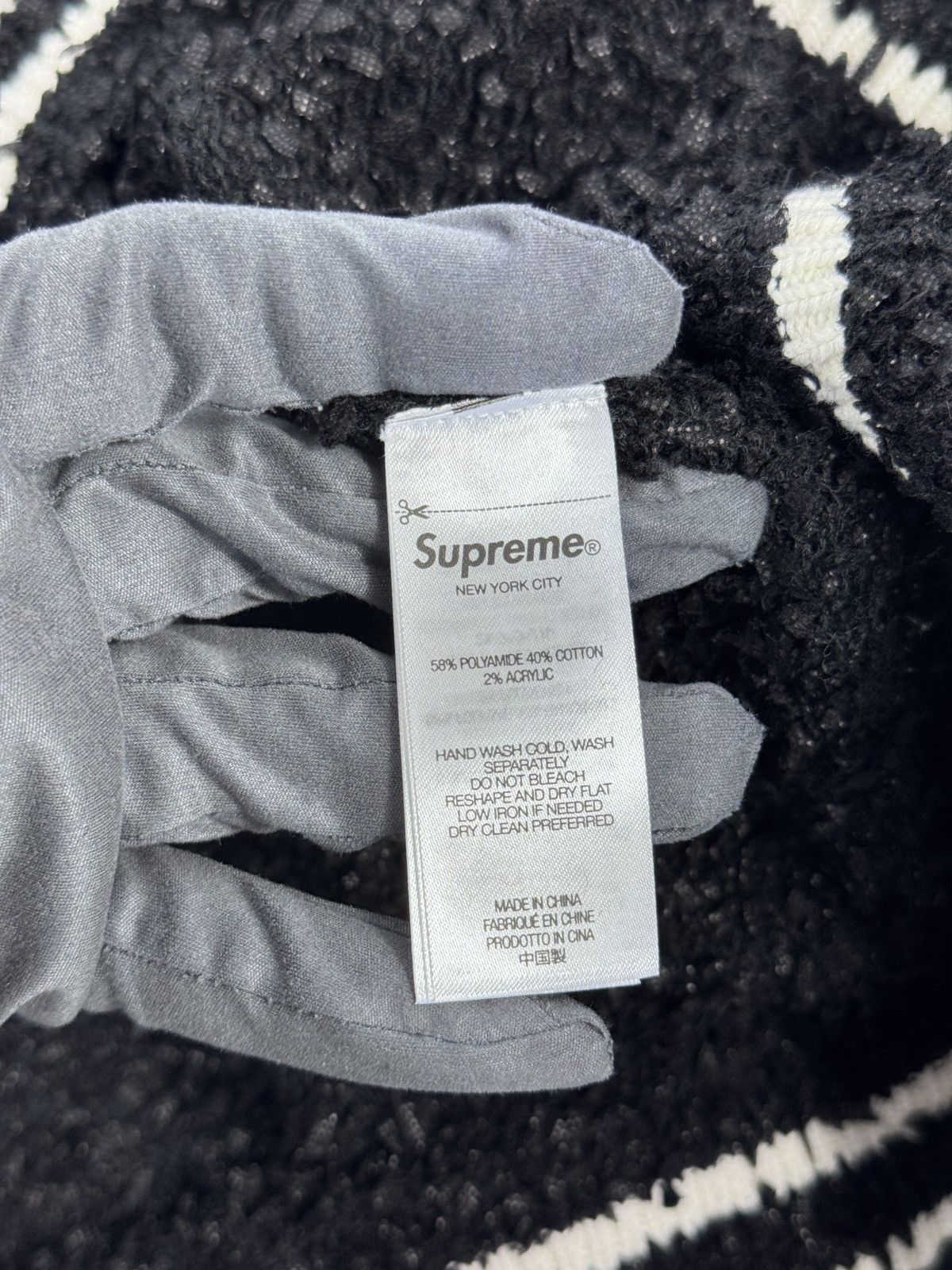 Supreme TEXTURED VARSITY SWEATER Size US L / EU 52-54 / 3 - 7 Thumbnail