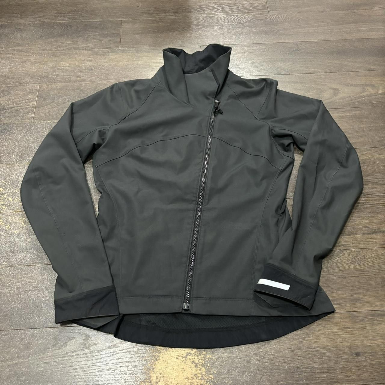 Arc'teryx Arc’teryx light women’s jacket M 00s Size M / US 6-8 / IT 42-44 - 2 Thumbnail