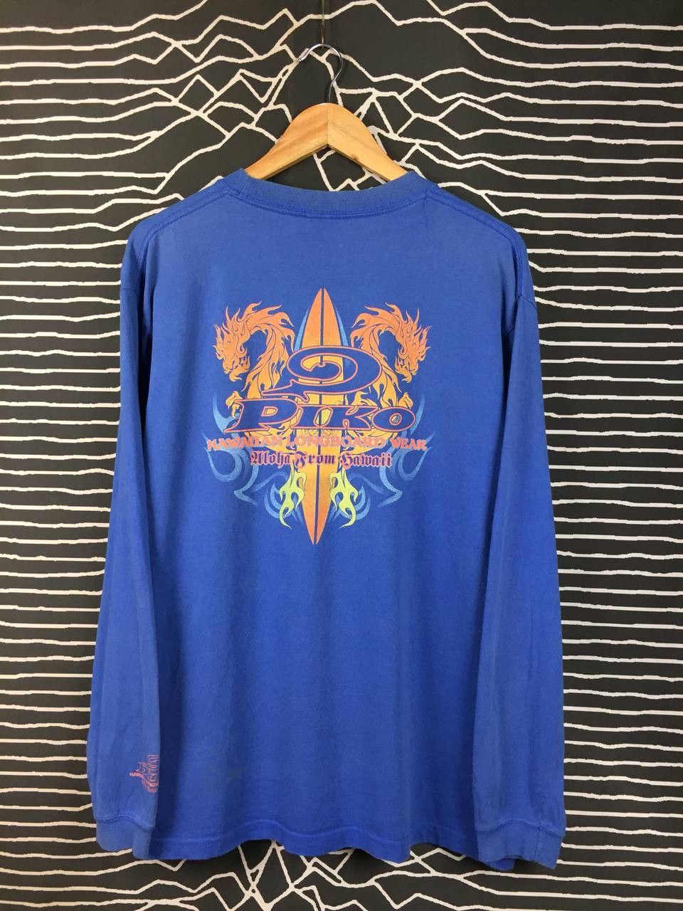Vintage Vtg Piko Hawaiian Longboard Wear Dragon Surf Long Sleeve Tee Size US XL / EU 56 / 4 - 1 Thumbnail