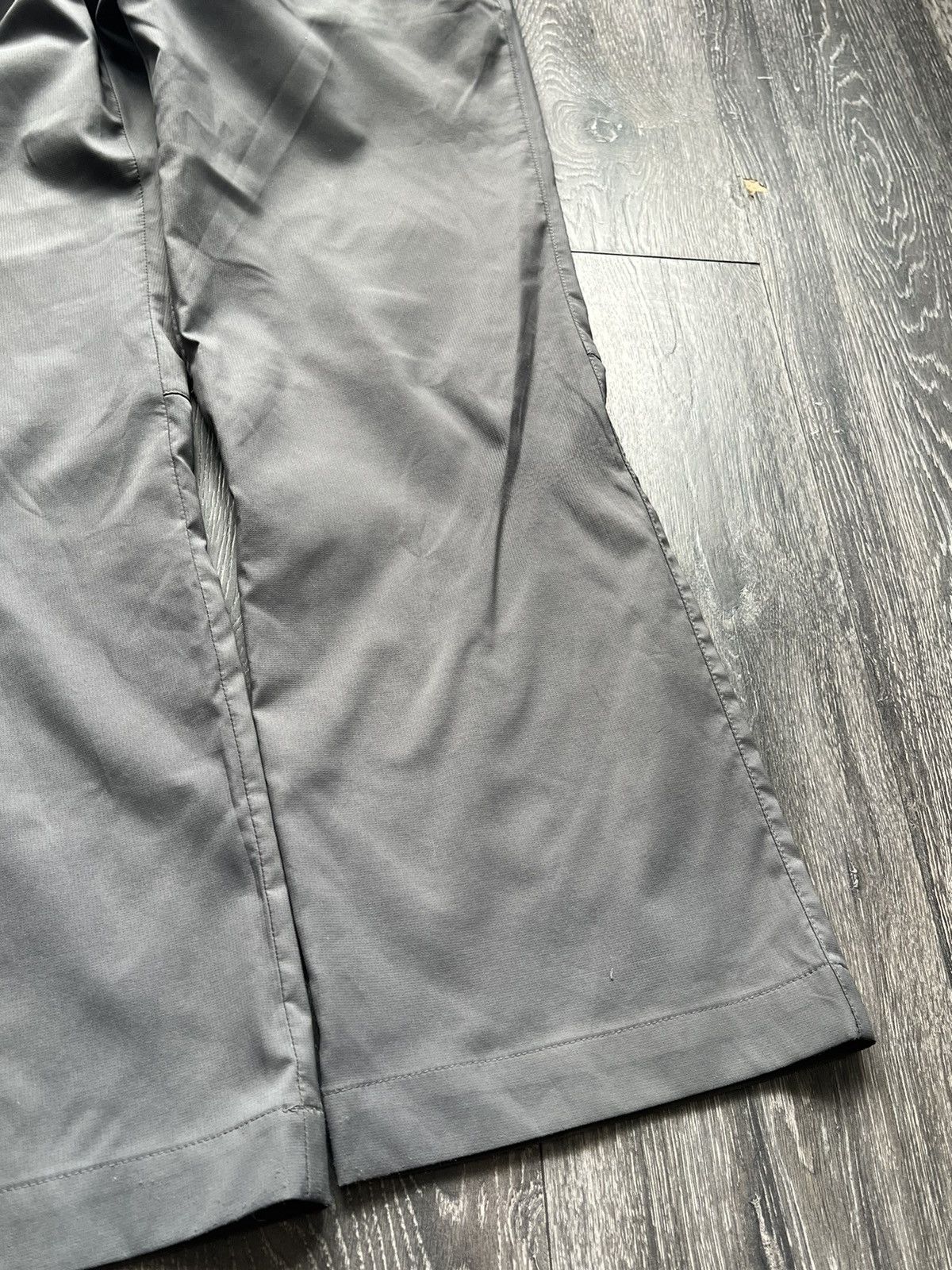 Nike Nike golf grey pants Size US 38 / EU 54 - 6 Thumbnail