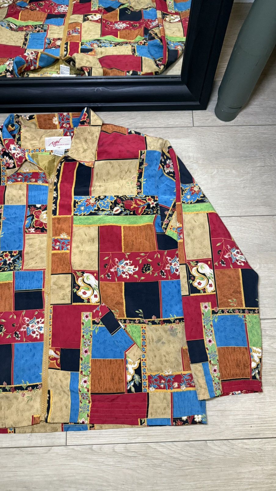 Bape Vintage / Y2K 1980s Unique Floral Patchwork Jacket Size M / US 6-8 / IT 42-44 - 3 Thumbnail