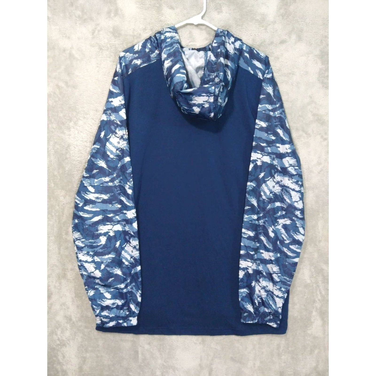 Under Armour Under Armour Jacket Mens Large Blue Camo Windbreaker Wind Anorak Hooded Lightweight Sportstyle Windbreaker Camouflage 2XL Mens Size US XXL / EU 58 / 5 - 2 Thumbnail