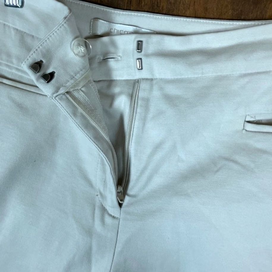 Vintage Chicos Womens Shorts Bermuda Cream High Rise Relaxed Stretch 2 (L) Mens? Size 24" / US 00 / IT 34 - 4 Thumbnail