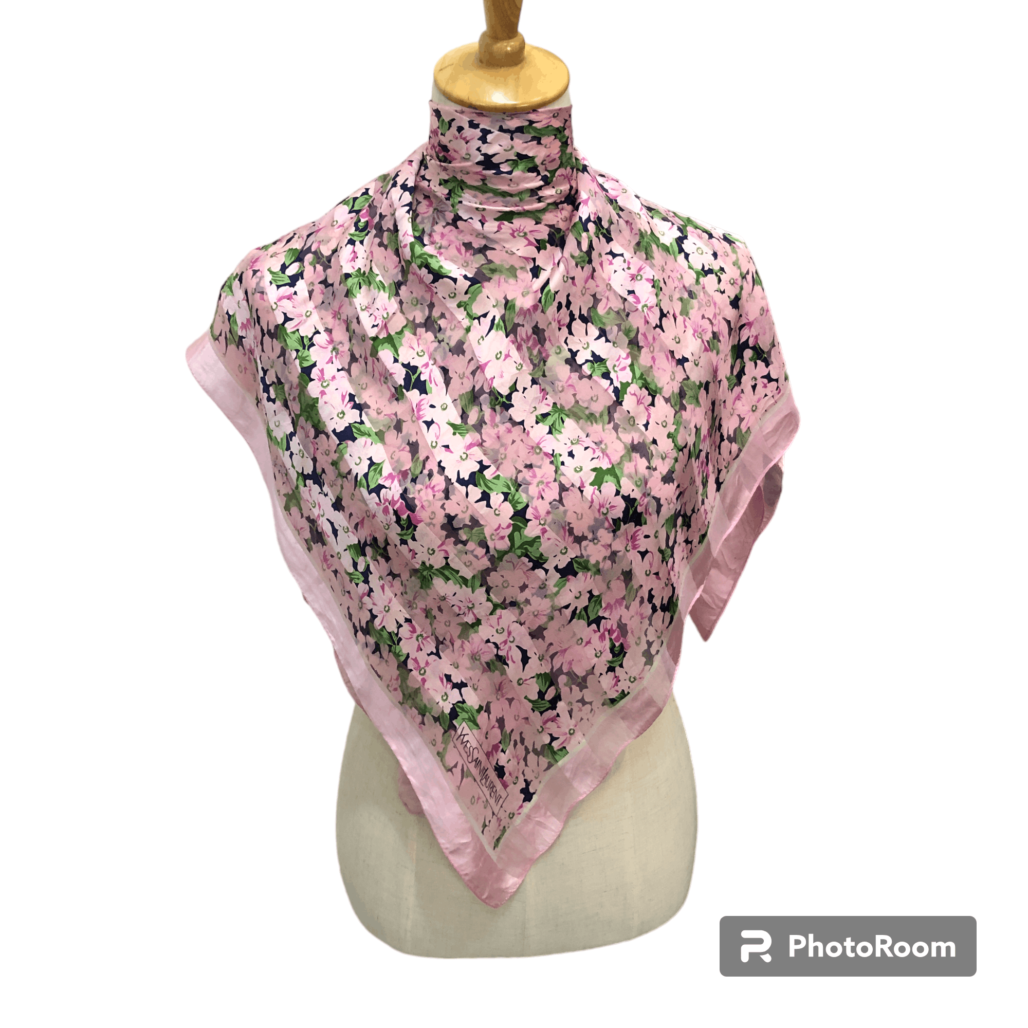 Yves Saint Laurent Yves Saint Laurent Floral Silk Scarf M1266 Size ONE SIZE - 1 Thumbnail
