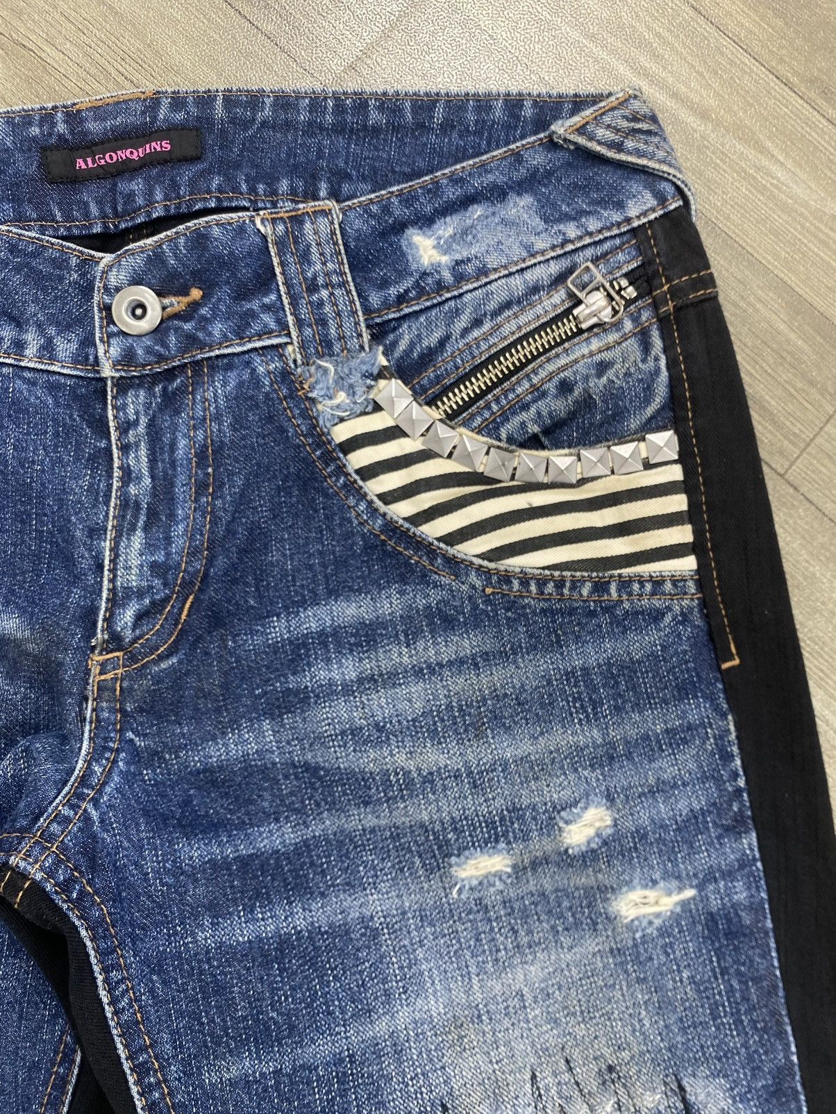 If Six Was Nine 2000s Algonquins Distressed Punk Studded Lgb Flared Jeans Size US 28 / EU 44 - 7 Thumbnail