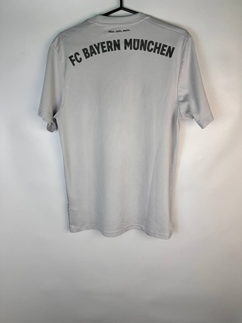 Adidas Vintage soccer football Shirt adidas FC Bayern 19/20 Away Size US M / EU 48-50 / 2 - 6 Thumbnail