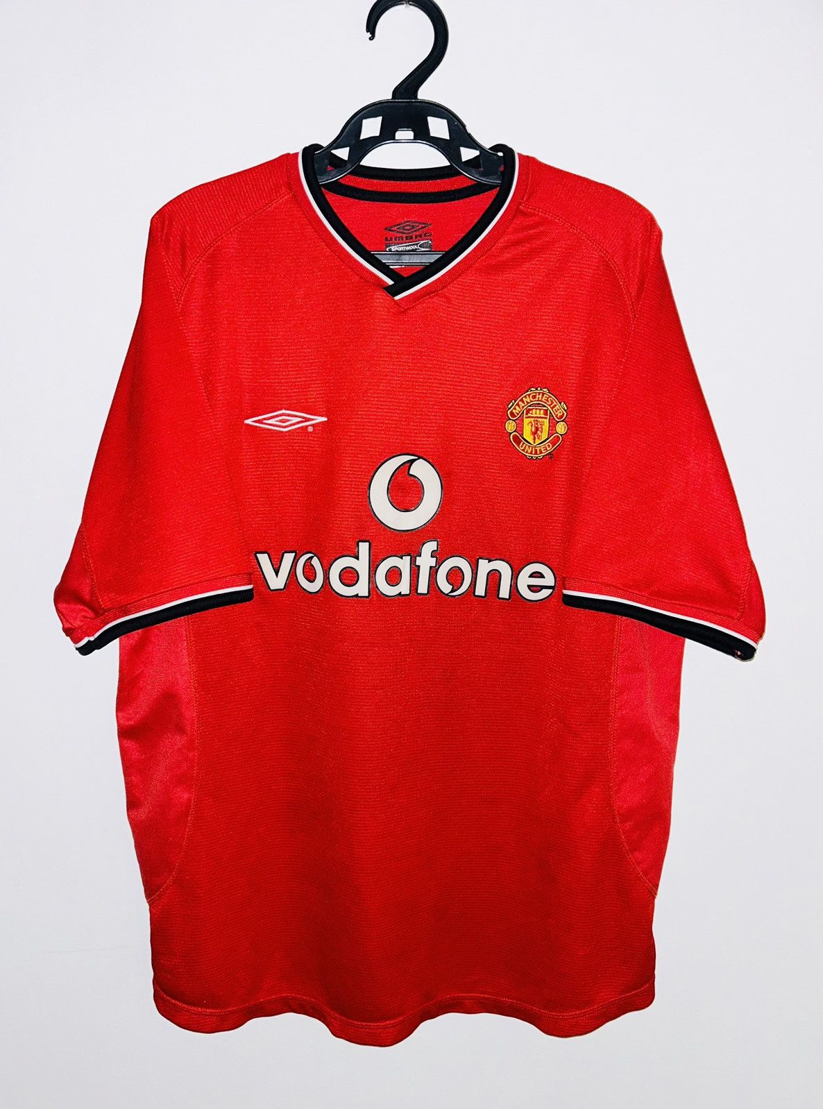 image of Soccer Jersey x Umbro Manchester United 2000/01 Home Jersey in Red, Men's (Size Large)