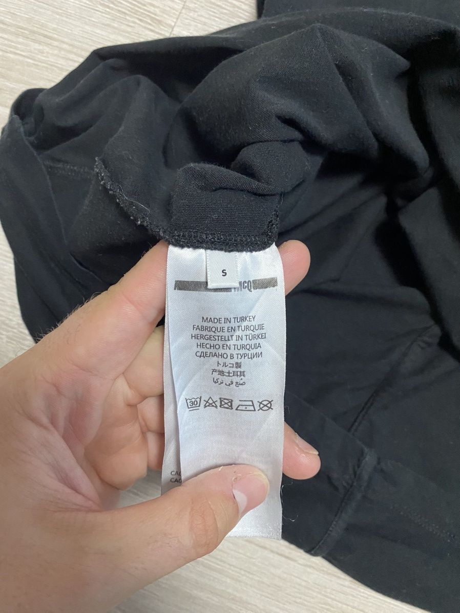 Alexander McQueen McQ Alexander McQueen T-shirt Black style size M Size US M / EU 48-50 / 2 - 7 Thumbnail