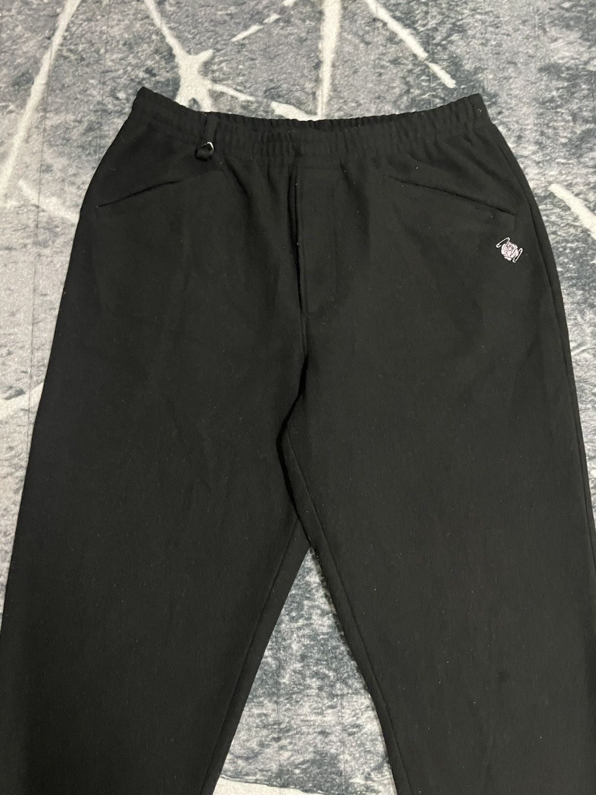 Designer × Japanese Brand × Undercover GU X Undercover Sweatpants Size US 33 - 3 Thumbnail
