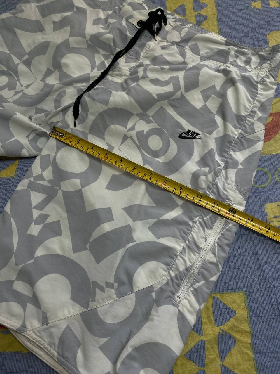 Nike Nike Shorts Size US 33 - 8 Thumbnail