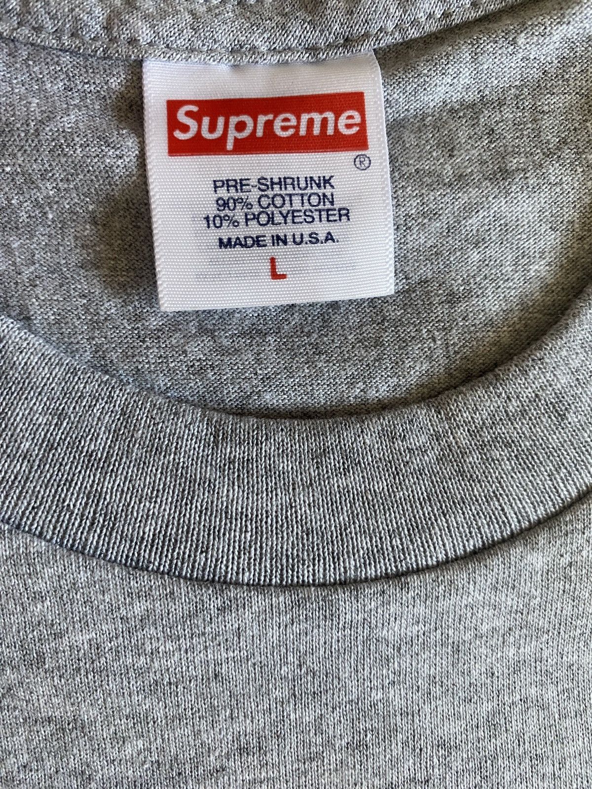 Supreme Supreme - T Size US L / EU 52-54 / 3 - 3 Thumbnail