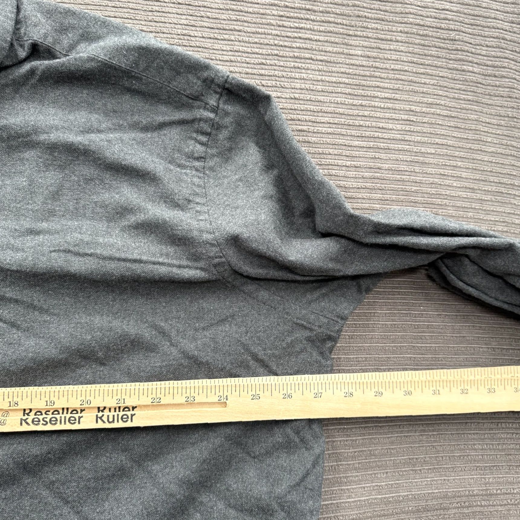 UNTUCKit UNTUCKit Shirt Mens 3XL Gray Button-Down Long Sleeve Casual Top 100% Cotton Soft Button-Up Untucked Hem Men Casual Classic Comfort Size US XXL / EU 58 / 5 - 5 Thumbnail